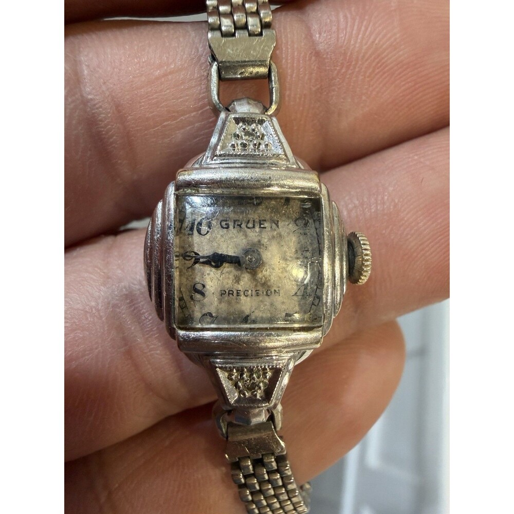 Vintage Gruen Precision Ladies Manual Wind Watch 18.7mm Parts Repair